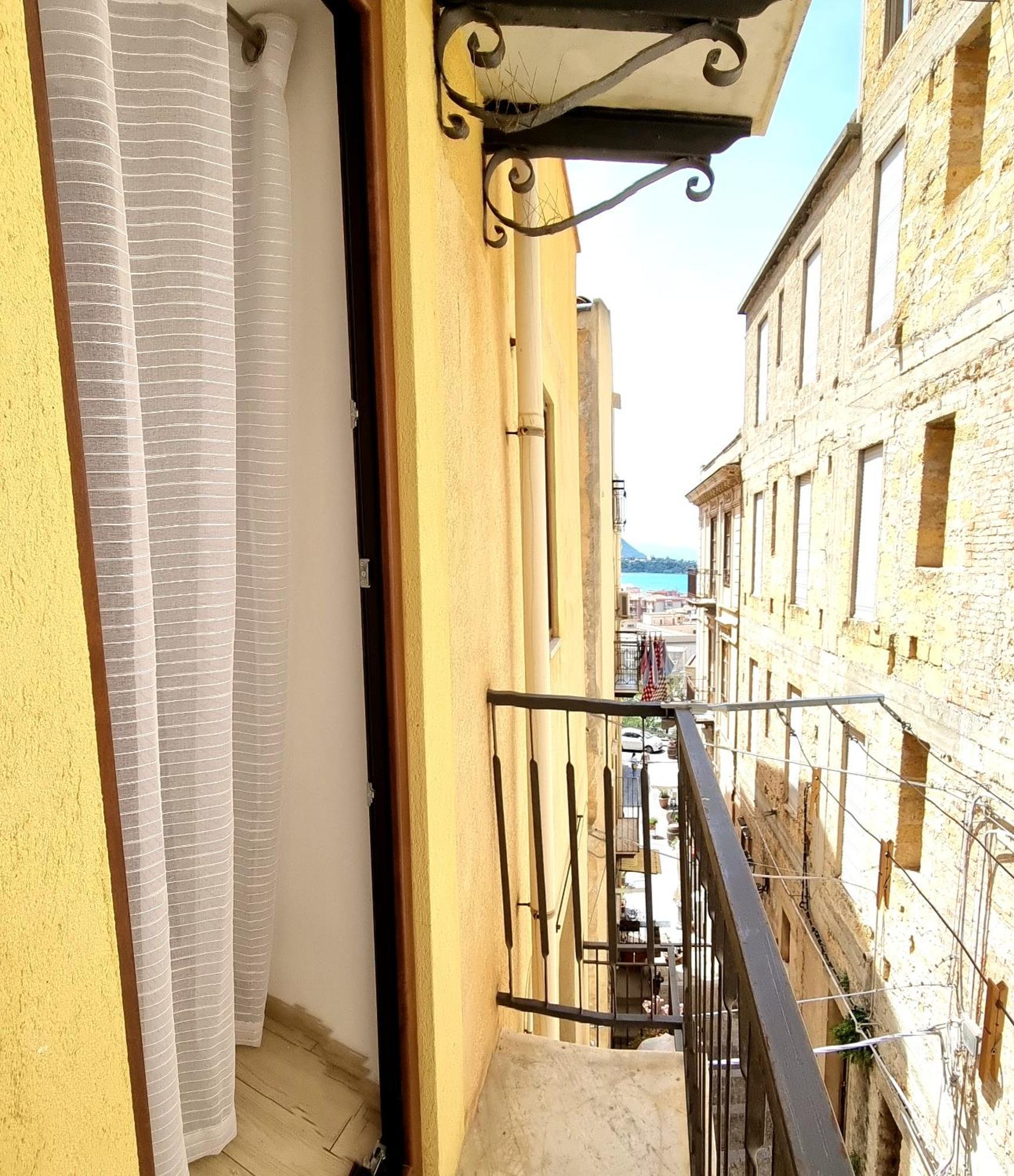 Porta Terra Apartment チェファル エクステリア 写真